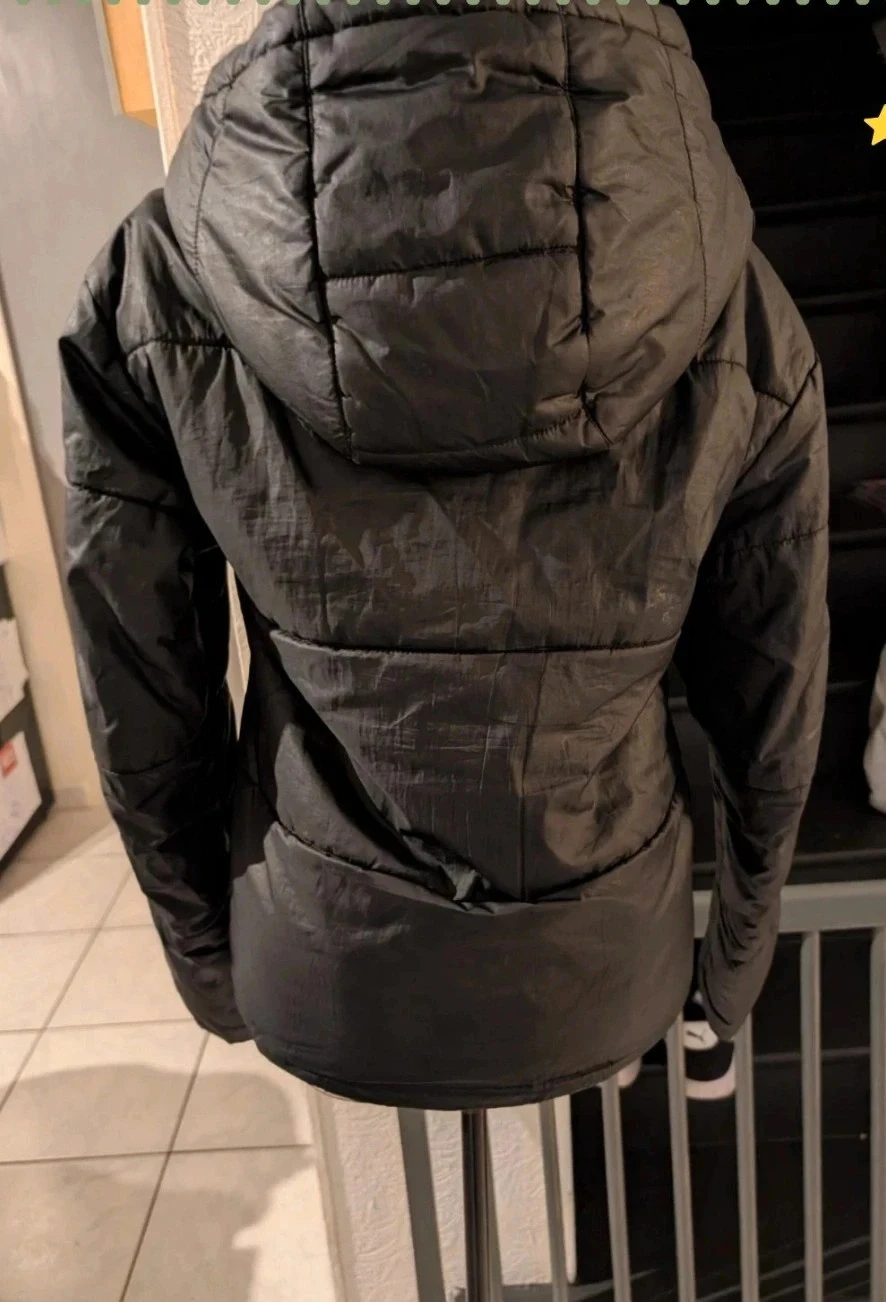 Magnífica chaqueta acolchada negra Nike Therma-FIT - Capucha - Talla XS – photo 6
